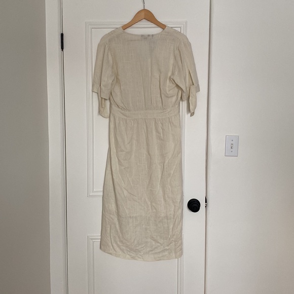 Medium cream Buffalo David Bitton v-neck linen button up dress - Picture 6 of 8